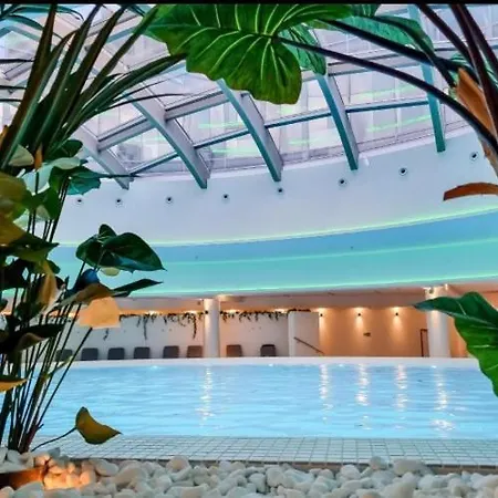 Hanza Tower Luxury Jacussi & Pool & Sauna Щецин